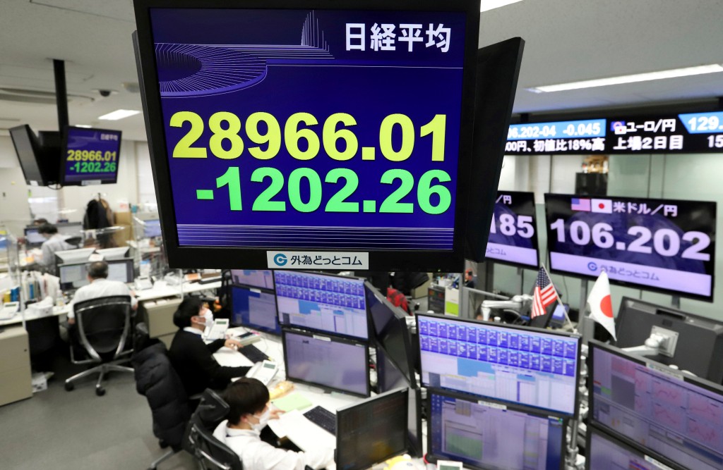 全球股市波动，日股近4%的下跌与韩股1.7%的下滑背后的因素探讨