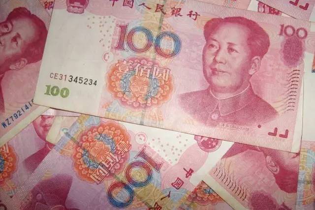 300，000美元的比特币通话和逐渐消失的85，000美元的存款墙--市场正在为爆炸性的事情做准备吗？